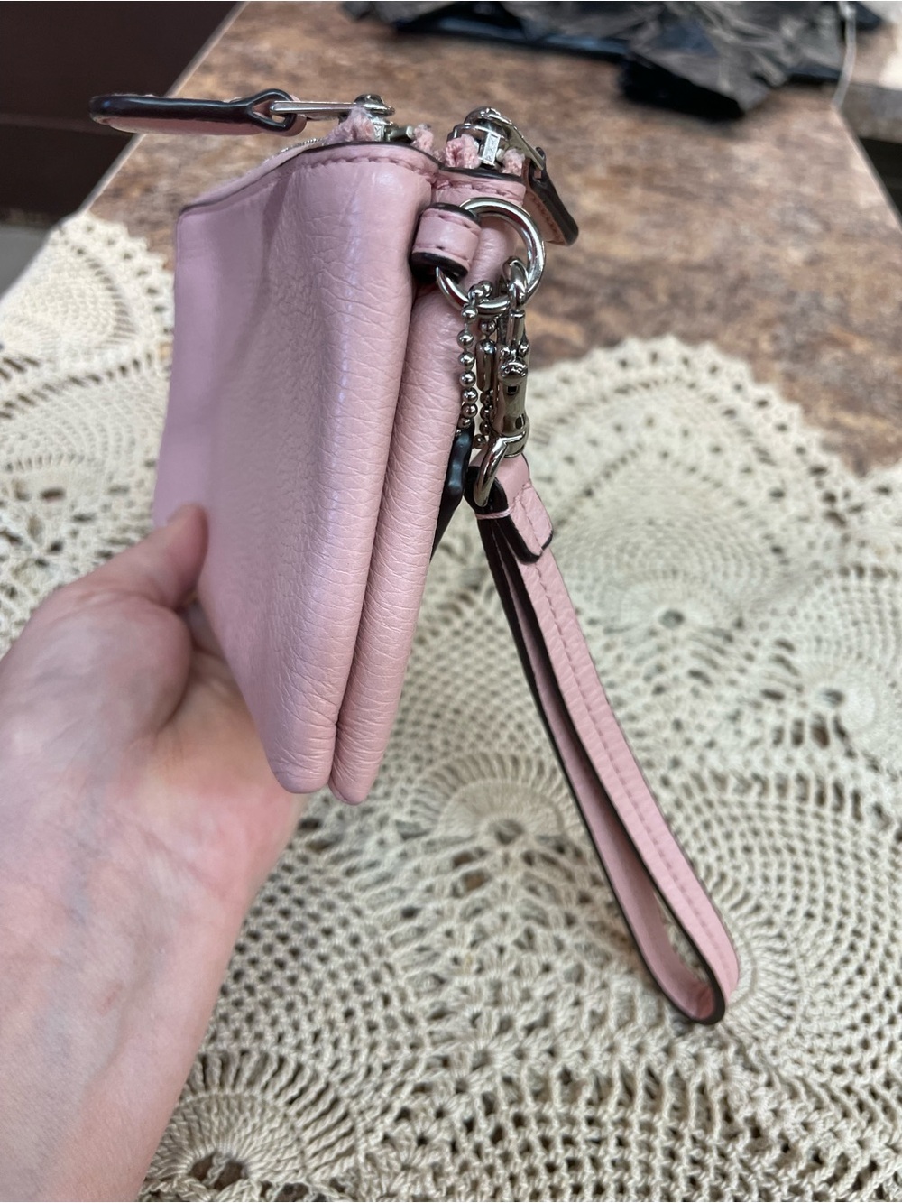 Coach Women's Pebble Leather double Zip Wristlet in pink with silver hardware - Picture 7 of 11